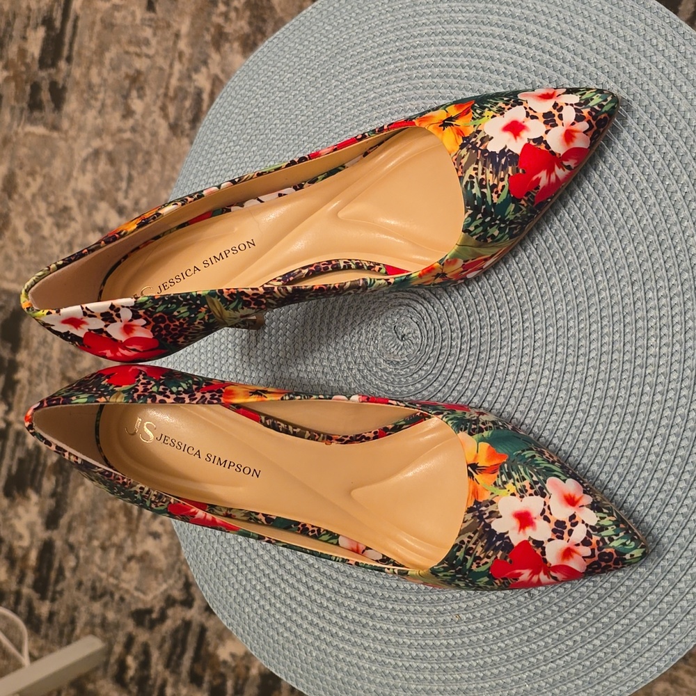 JESSICA SIMPSON BRAND WOMEN'S DRESSY FLORAL HIGH HEELS PUMPS SHOES SIZE 7
